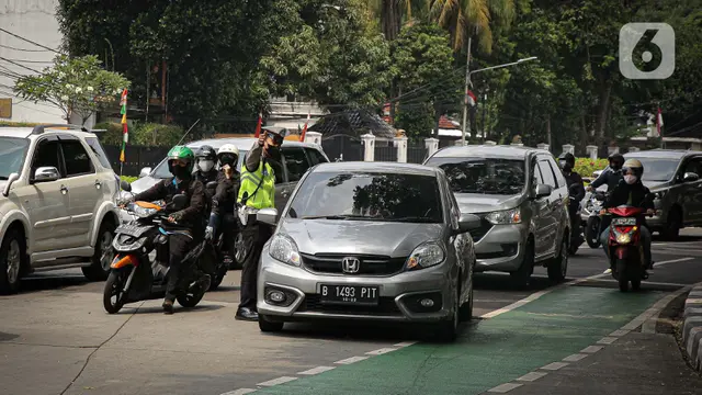 Ganjil-Genap Berlaku di Tiga Ruas Jalan Jakarta