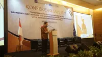 Ketua Umum Institut Akuntan Publik Indonesia (IAPI) Hendang Tanusdjaja saat membuka Konferensi IAPI 2022 secara hybrid di JS Luwansa Hotel and Convention Center, Jakarta, Jumat (16/12/2022). (Ist)