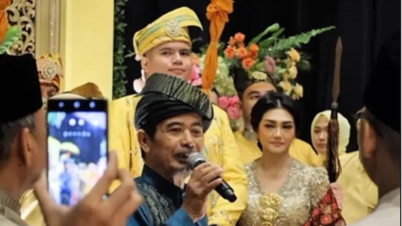 6 Momen Pernikahan Anak Sambung Bella Saphira, Dihadiri Artis Senior 90-an