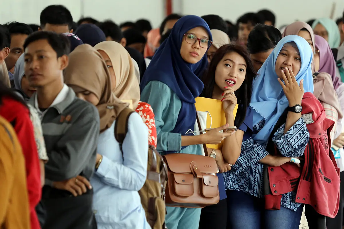 Antrean pendaftar CPNS (Liputan6.com/Johan Tallo)