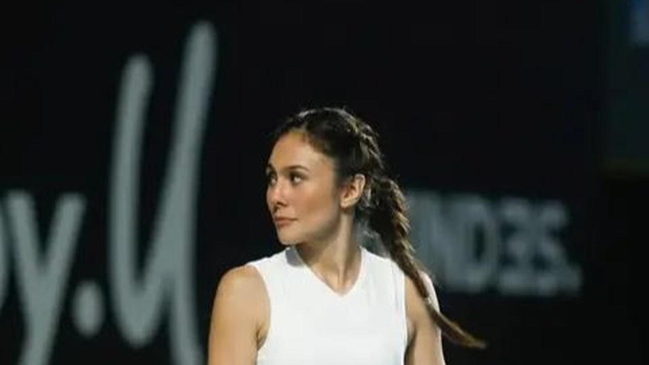 Deretan Foto 9 Artis Saat Main Tenis, Jaga Tubuh Tetap Bugar