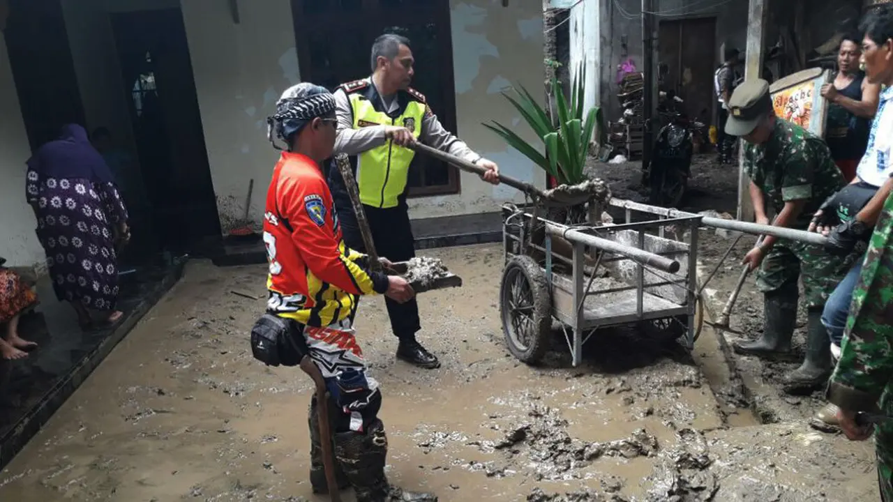 Banjir Kuningan