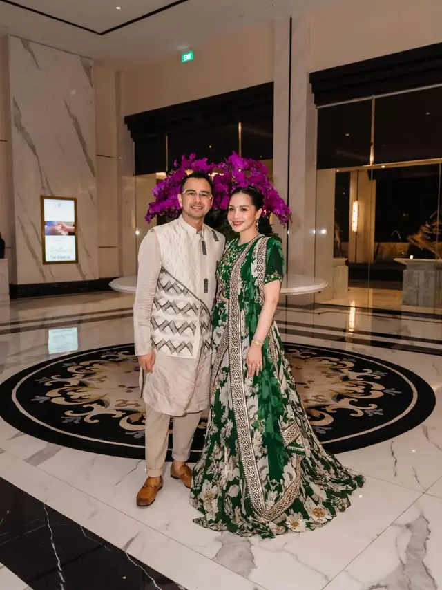 Pesona Elegan Nagita Slavina Hadiri Kondangan Berbalut Kurta dan Lehenga Floral, Terlihat Mewah dengan Tas Branded