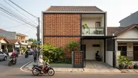 6 Desain Fasad Roster untuk Rumah yang Berhadapan Langsung dengan Jalan