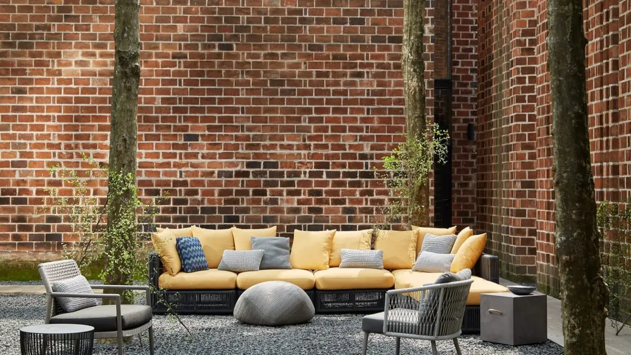 Refleksi Gaya Hidup dan Kegiatan Outdoor dalam Modernitas Furnitur Eksterior