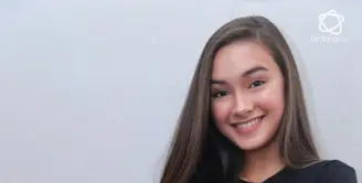 Begini usaha Caitlin Halderman dalam film Surat Cinta untuk Starla.