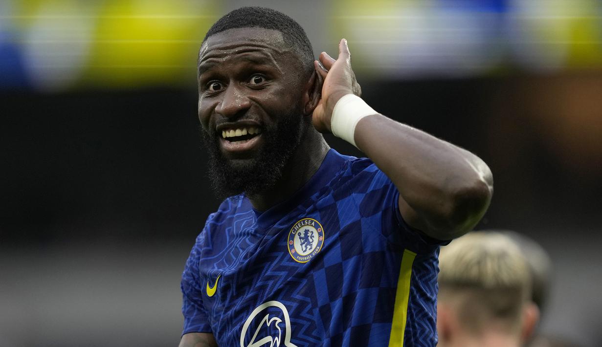 Di masa injury time justru Chelsea yang berhasil menambah gol. Sepakan Antonio Ruediger usai menerima umpan dari Timo Werner tidak mampu dijangkau Hugo Lloris. Chelsea pun menutup laga dengan kemenangan 3-0. (AP/Matt Dunham)