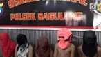 Kelima pelaku begal ini masih di bawah umur dan masih berstatus sebagai pelajar di salah satu SMP di kota Batam.