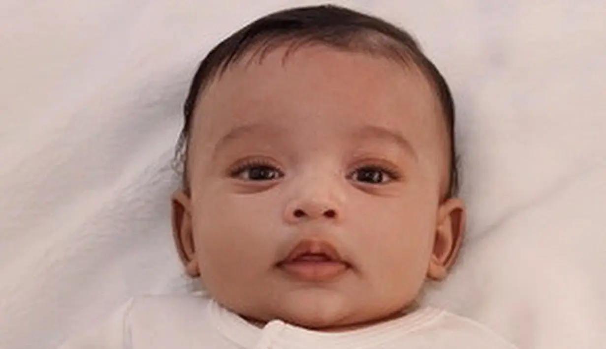 Dilansir dari USMagazine, kata Noel yang disematkan Kim bisa jadi nama tengah dari anak ketiganya tersebut. (instagram/kimkardashian)