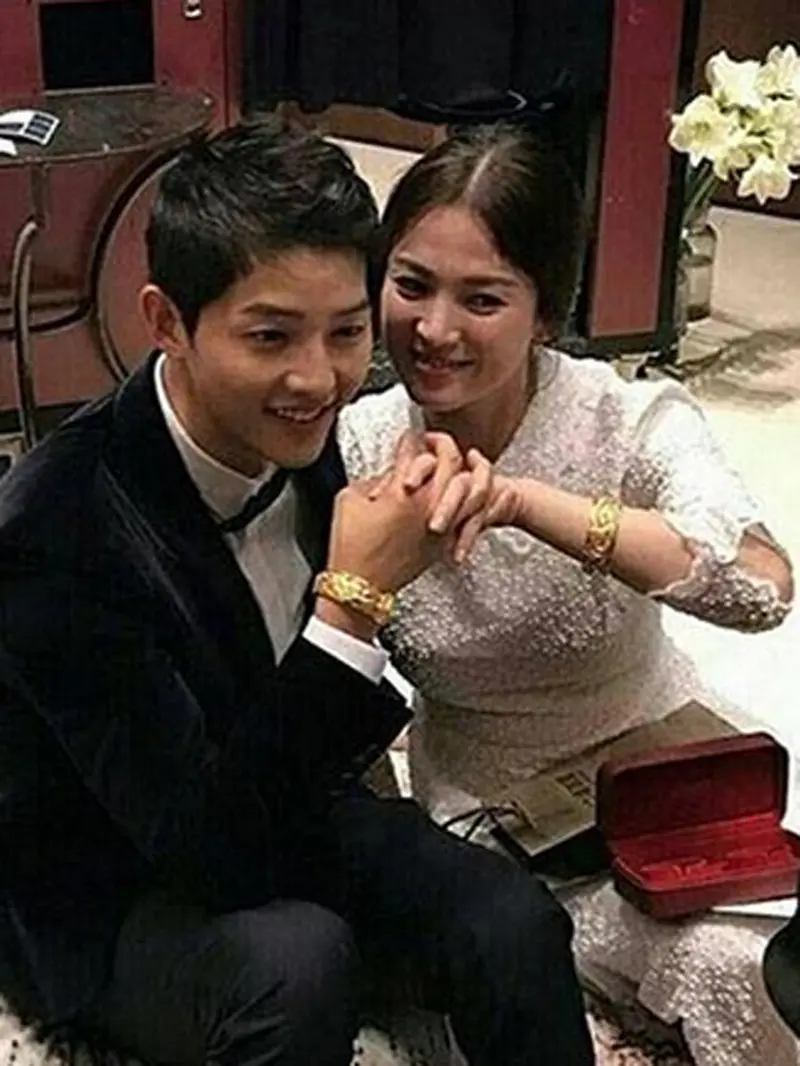 [Bintang] Song Joong Ki - Song Hye Kyo