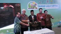 Begini Cara Toyota Bahagiakan Warga Bandung