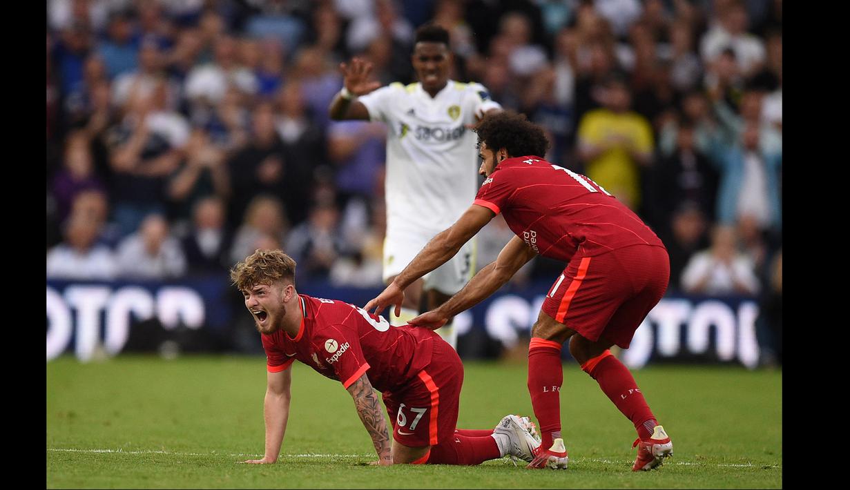 Nasib malang menimpa gelandang Liverpool Harvey Elliott pada musim ini. Elliott mengalami cedera pergelangan kaki yang cukup parah dalam pertandingan melawan Leeds United. (AFP/Oli Scarff)