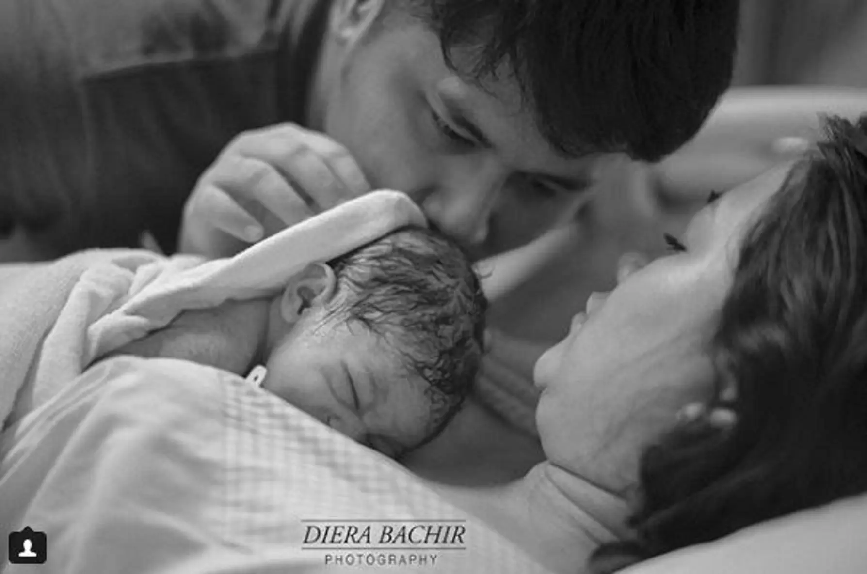 Puadin Redi mengunggah foto istrinya Ryana Dea melahirkan bayi perempuan (Instagram/@puadinredi)