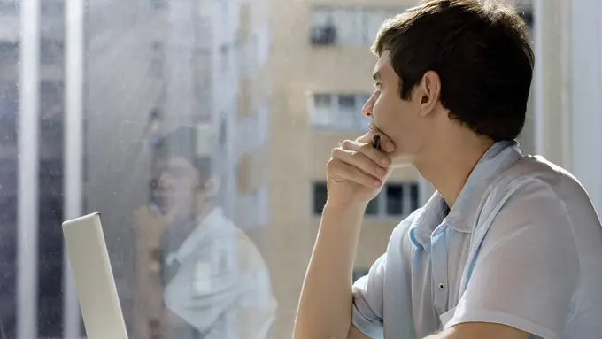 Bosan Bekerja di Kantor? Lakukan 4 Trik Ini Agar Kembali Semangat