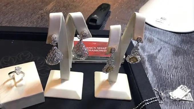 Berlian, perhiasan idaman wanit/copyright: Vemale.com/Anisha Saktian Putri