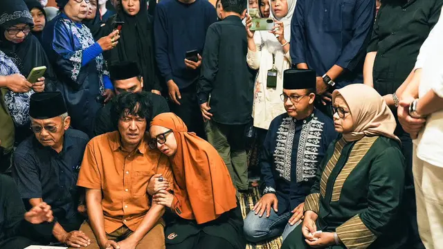 Anies Baswedan Melayat Marissa Haque