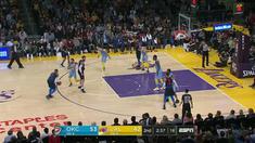 Berita video game recap NBA 2017-2018 antara Oklahoma City Thunder melawan LA Lakers dengan skor 133-96.