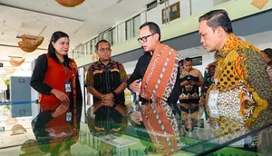 Bima Arya Tinjau PLBN Motaain, Pastikan Layanan Perbatasan Optimal