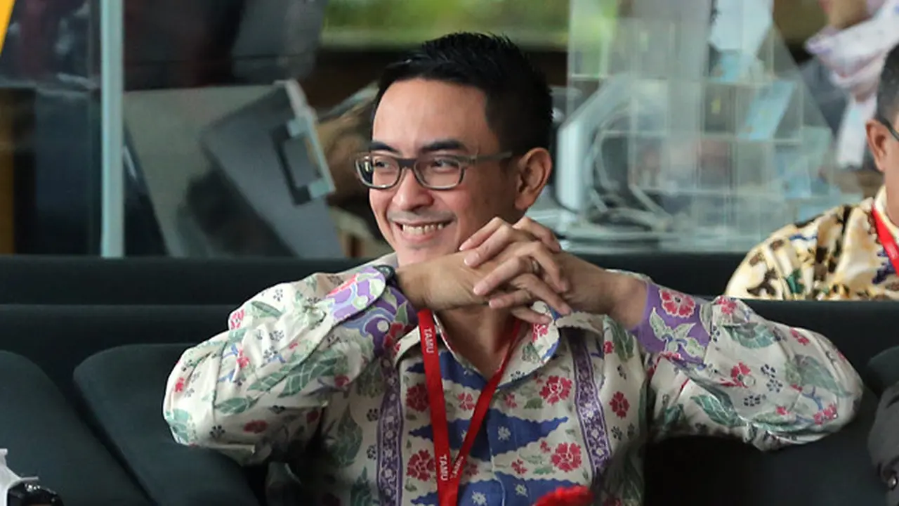 [Bintang] Zumi Zola