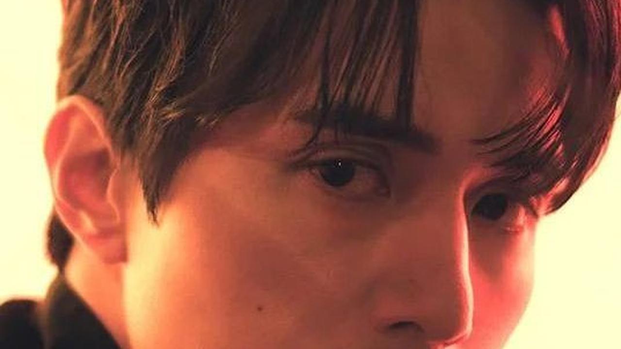 Lee Dong Wook, dikenal lewat peran-perannya di 'Goblin' dan 'Touch Your Heart', kini membawa karakter yang lebih gelap dalam 'A Shop for Killers'.