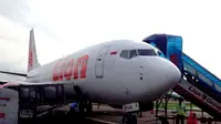 Pesawat Lion Air tujuan Jakarta terpaksa kembali ke Bandara Fatmawati Soekarno Bengkulu setelah mengalami gangguan teknis (Liputan6.com/Yuliardi Hardjo)