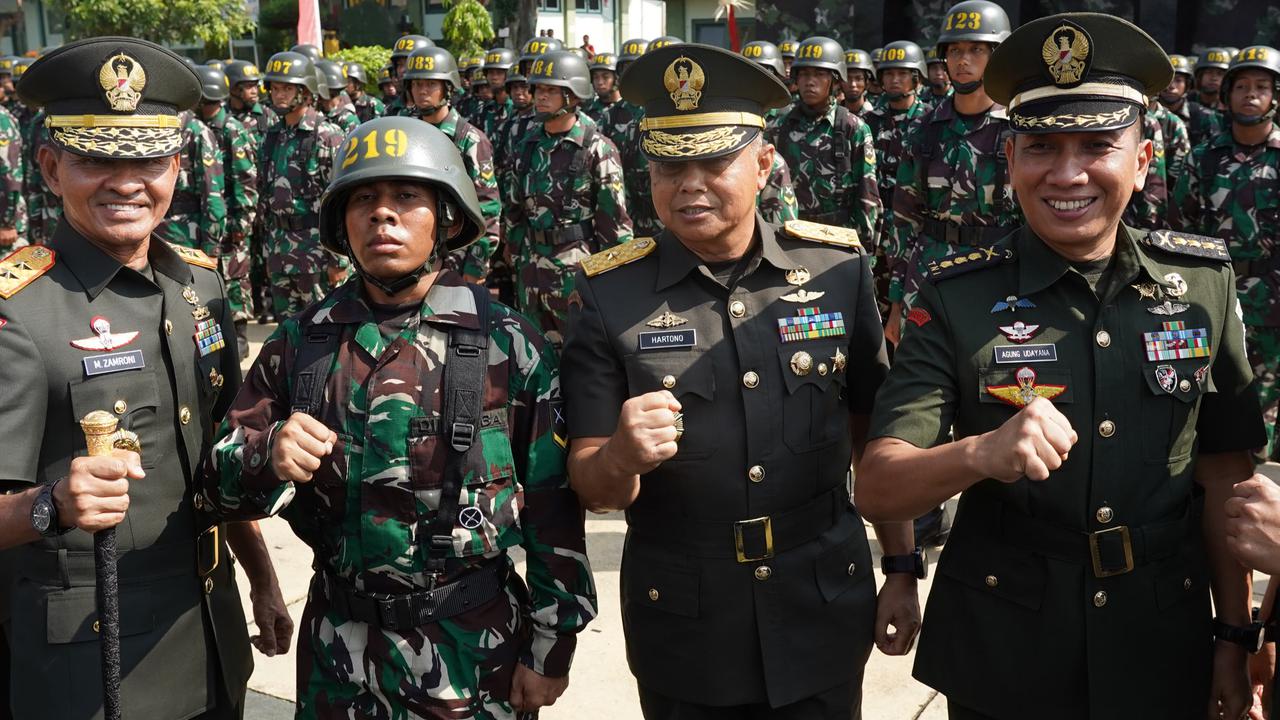 Yohanes Ande Kalla alias Joni