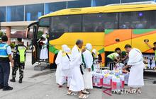 Calon Haji Kloter 11 Embarkasi Palembang Langsung Berihram dari Tanah Air Menuju Jeddah