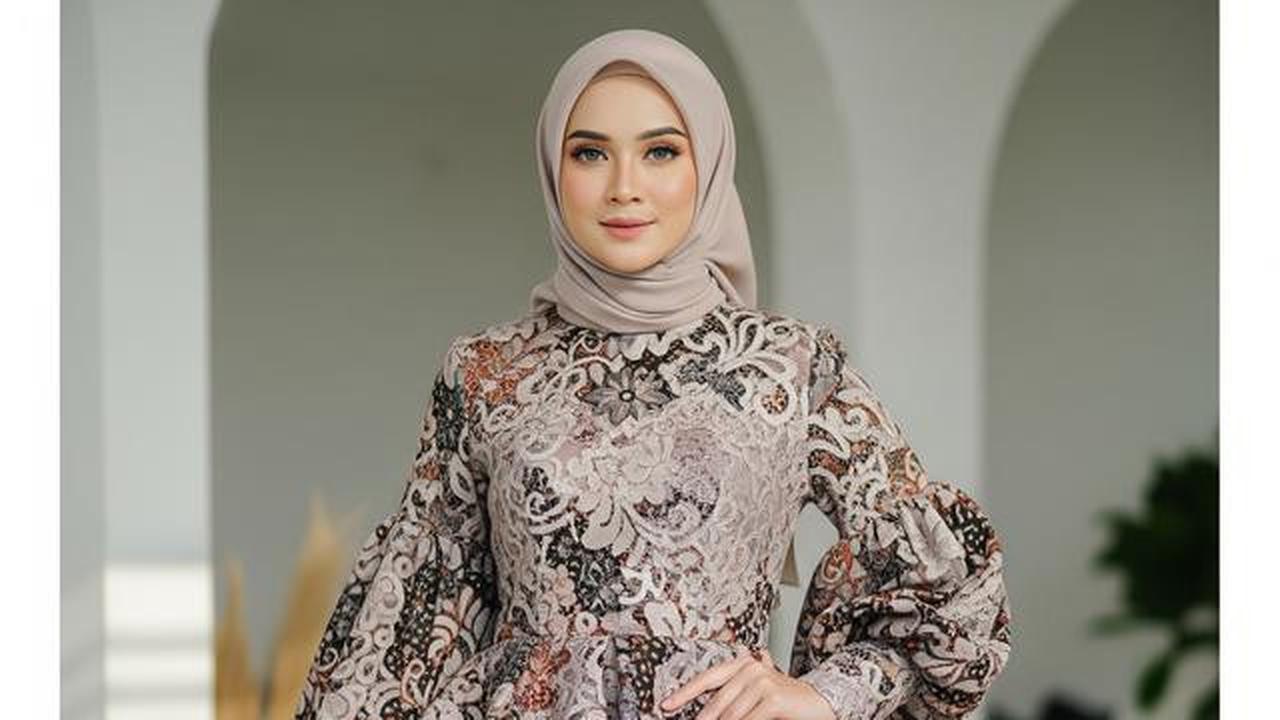10 Model Gamis Batik Brokat Kekinian untuk Tren 2026 dengan Desain Terbaru