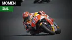 Berita video pebalap Repsol Honda, Marc Marquez, mungkin sedang mengalami nasib sial di MotoGP Inggris. Apa momen sial yang dialaminya?