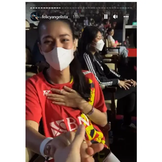 Sempat Dikira Putus, Ini 6 Potret Susan Sameh Nonton Fajar Alfian di Final Indonesia Masters
