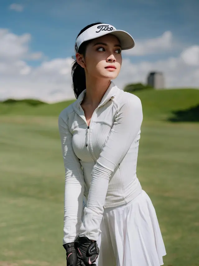 7 Potret Yoriko Angeline Geluti Hobi Main Golf Ini Selalu Tampil Menawan