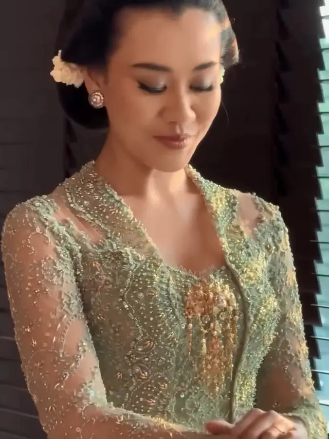 Aaliyah Massaid bikin pangling (Instagram/anjiasmara)