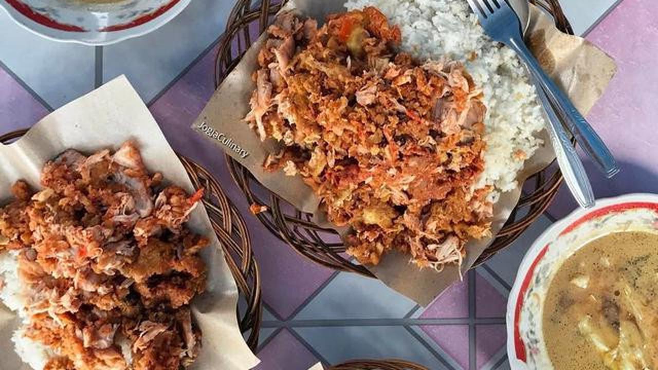 Ayam Geprek Bu Made, Yogyakarta.