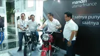 PT Bank Mandiri Persero Tbk bersama Mandiri Utama Finance bersinergi luncurkan program Mandiri Kredit Motor (Foto: Merdeka.com/Dwi Aditya Putra)