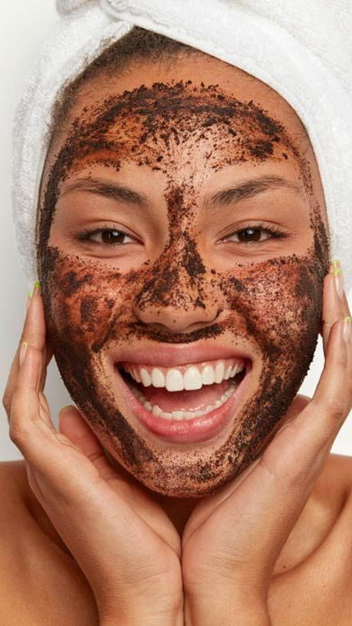 Cara Membuat dan Menggunakan Masker Alami untuk Mengatasi Keriput dan Kulit Kendur
