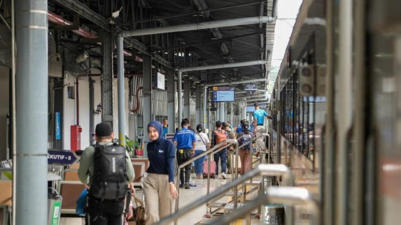 Lonjakan Pemesanan Tiket Kereta Lebaran 2026, Periode Pra-Lebaran Paling Diminati