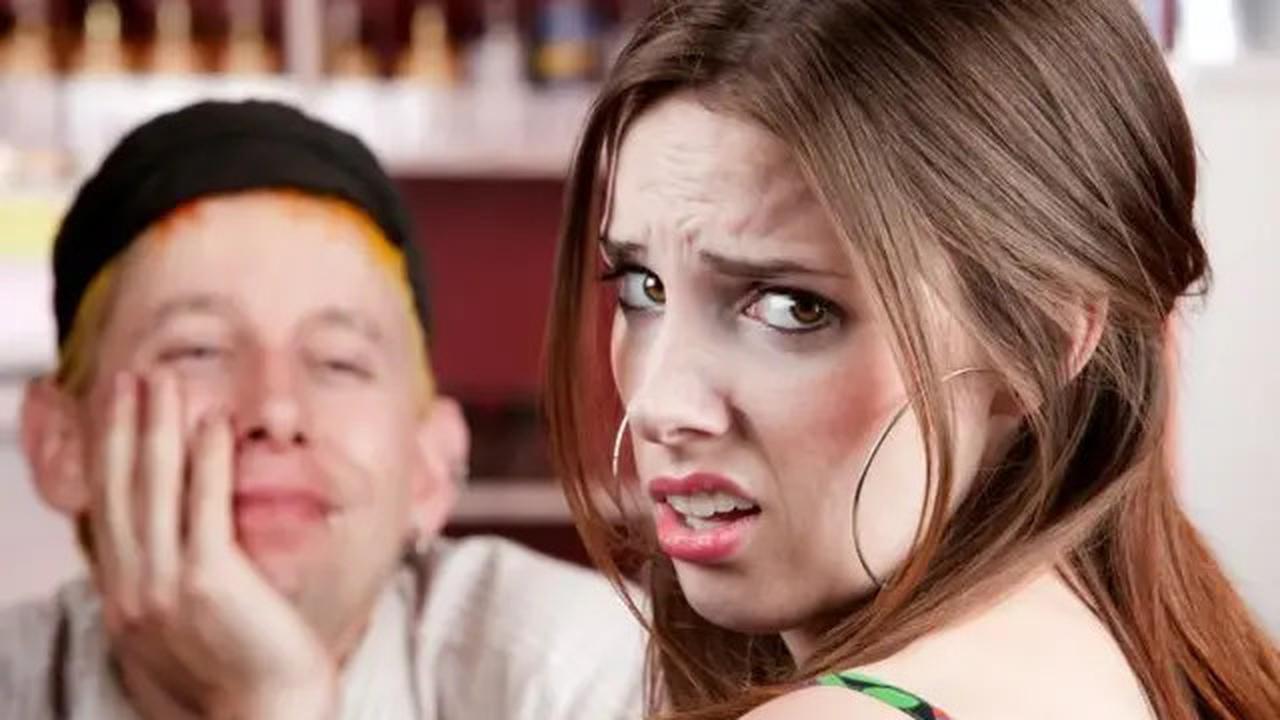 5 Sikap yang Bisa Membuat Pria Menjauh dalam Hubungan