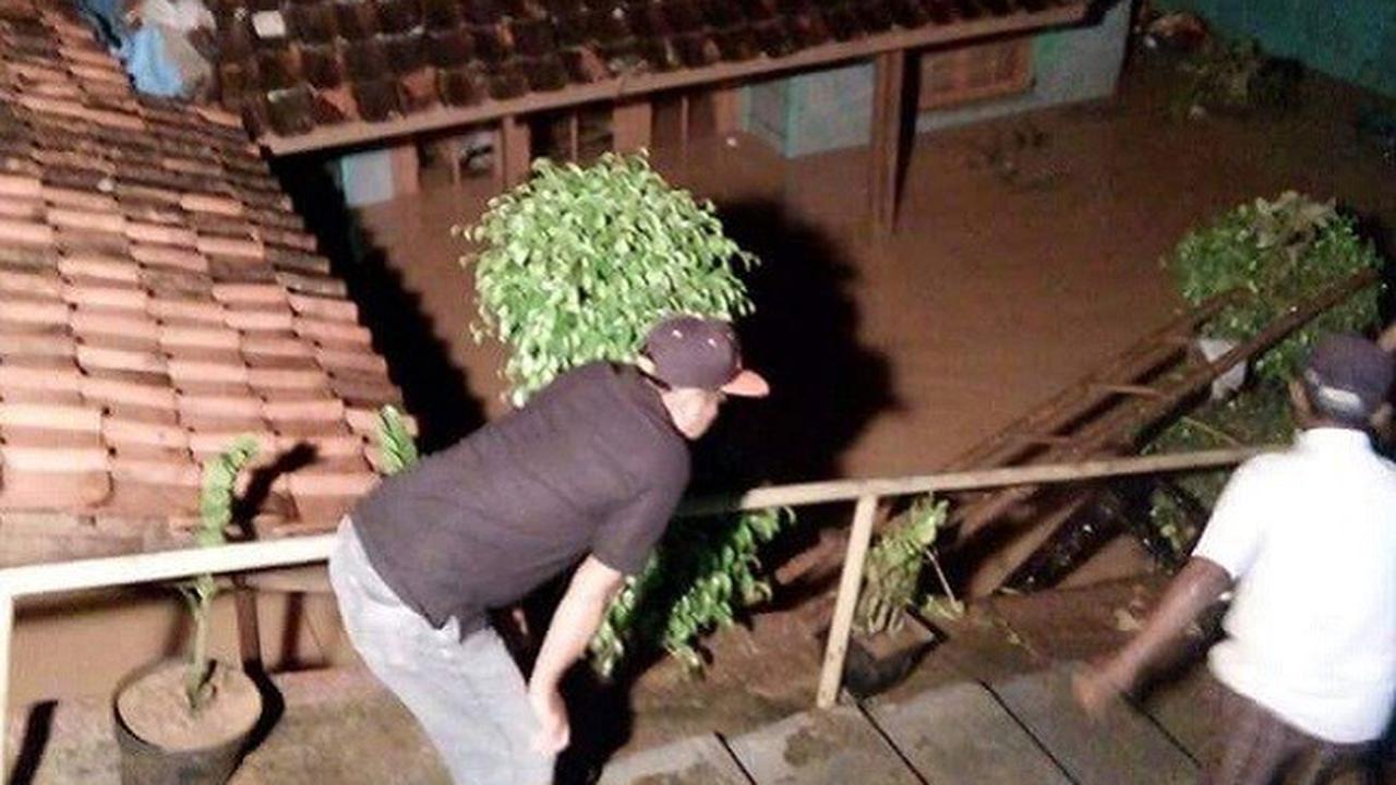 Banjir Bandang Belum Surut, 18 Warga Garut Masih Hilang