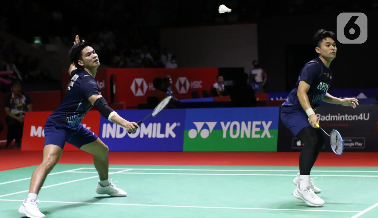 Leo/Daniel akan menghadapi pemenang antara Takuro Hoki/Yugo Kobayashi vs Kang Min Hyuk/Seo Seung Jae.  (Liputan6.com/Helmi Fithriansyah)