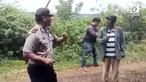 Perselisihan antara Kapolsek Cimenyan dan warga didasari tudingan atas tindakan polisi yang melindungi pihak pengembang perumahan elite.