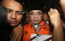 FOTO: KPK Resmi Menahan Yaqut Cholil Qoumas dalam Kasus Dugaan Korupsi Haji