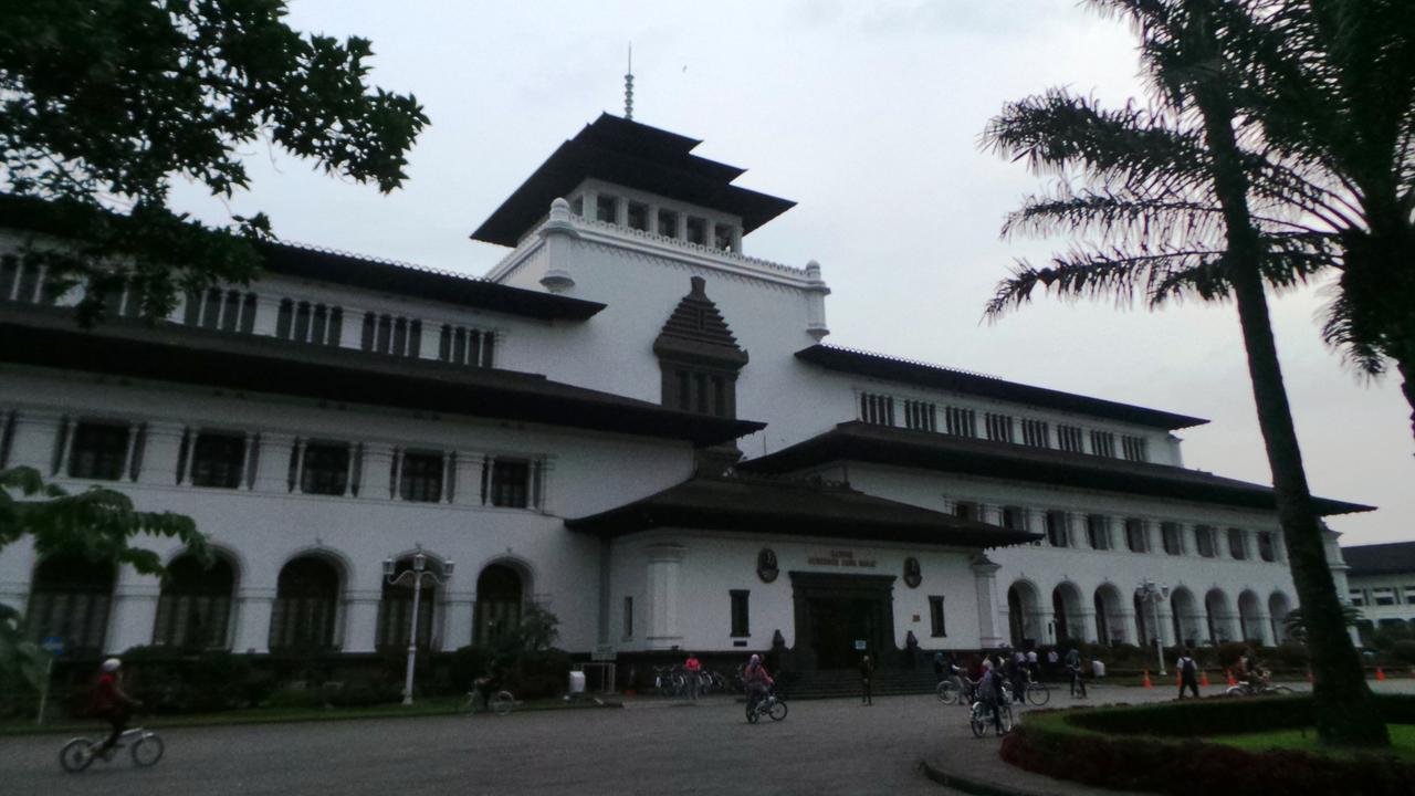 Shafira for Bandung - Sulanjana Launching 0414 2