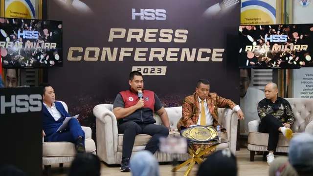 Tak tanggung-tanggung Hotman Paris keluarkan uang Rp 15 Milliar untuk pertandingan tinju