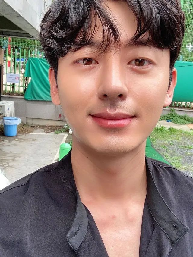 Lee Ji Hoon. (Instagram/ 88leejihoon)