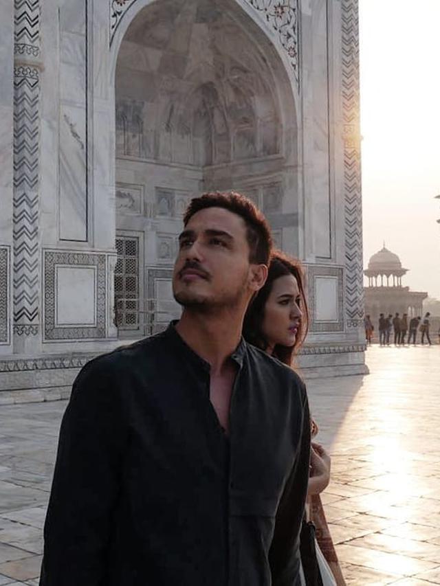 [Bintang] Raisa dan Hamish Daud