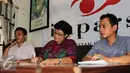Imparsial menggelar konferensi pers terkait pencalonan Letjen (purn) Sutiyoso sebagai calon Kepala Badan Intelijen Negara (BIN), Jakarta, Kamis (11/6/2015). Imparsial menolak Sutiyoso karena memiliki catatan buruk terkait HAM. (Liputan6.com/Helmi Afandi)