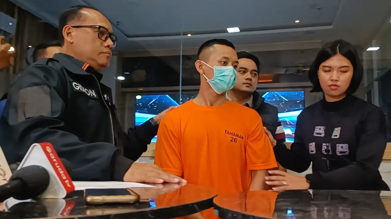 Senior tingkat dua Sekolah Tinggi Ilmu Pelayaran (STIP), Tegar Rafi Sanjaya (TRS), ditetapkan sebagai tersangka penganiayaan dan pembunuhan junior tingkat satu Putu Satria Ananta Rustika (19). (Merdeka.com/Rahmat Baihaqi)