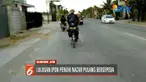Meski terlihat lelah ia tak kuasa menyembunyikan rasa gembira telah memenuhi nazar untuk pulang jika lulus dari pendidikan di IPDN.