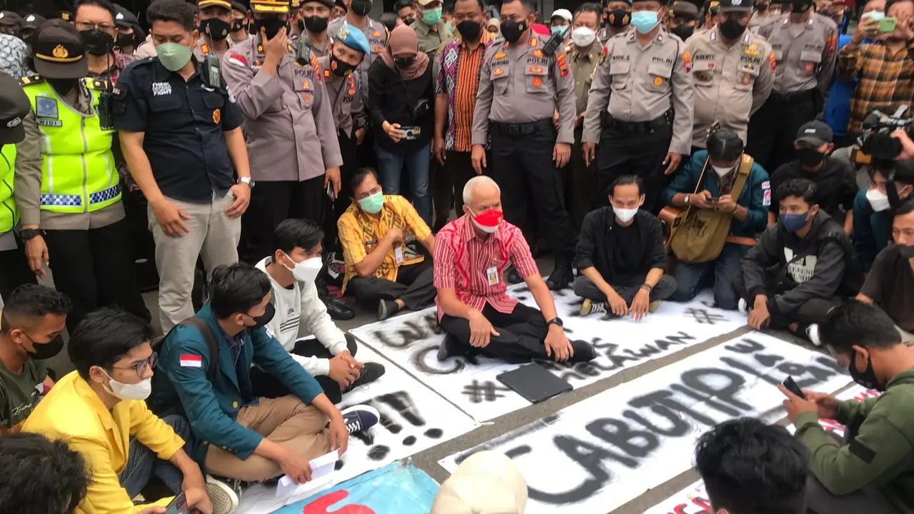 Foto Gubernur Jawa Tengah Ganjar Pranowo