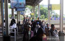 KAI Daop 3 Cirebon Catat 24.568 Tiket Lebaran KAI Cirebon Terjual, Minat Masyarakat Tinggi